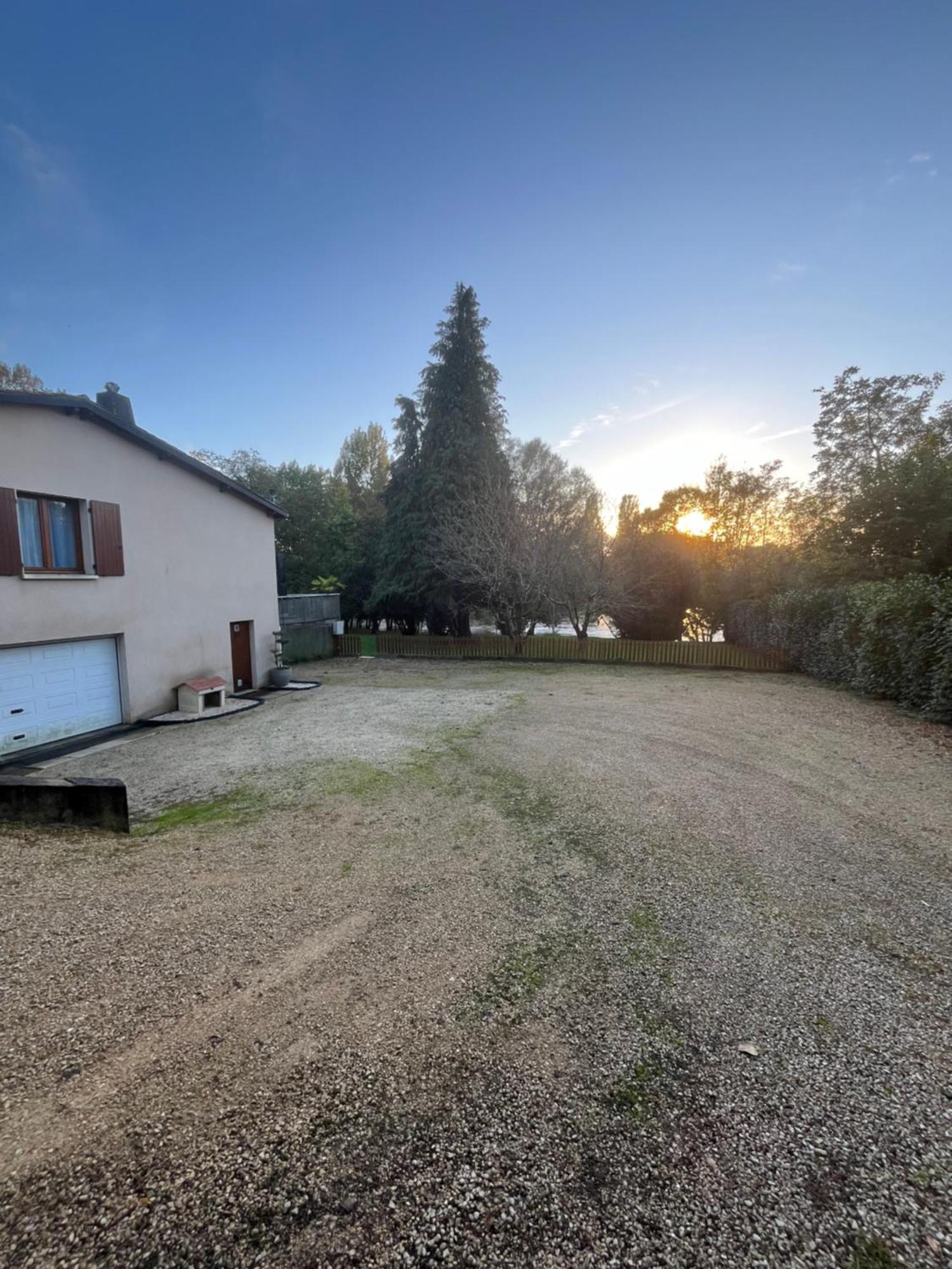 Logement Paisible En Bord De Vienne Bonneuil-Matours Dış mekan fotoğraf